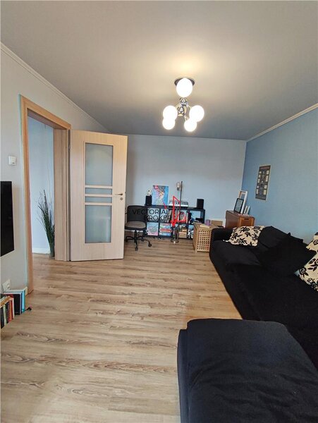 Apartament decomandat in bloc 84 zona Tei- MUTARE IMEDIATA